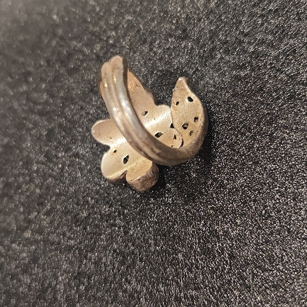 Jewelry - Picture 3 of 5